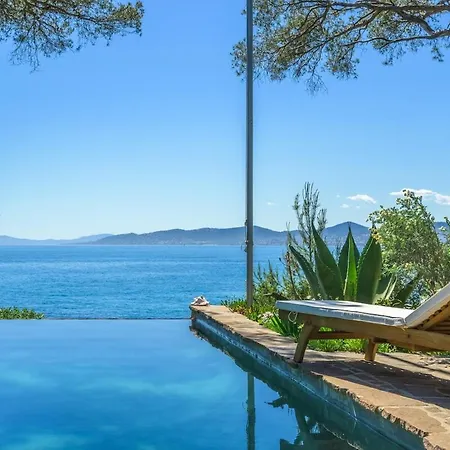 Apartment Quiet, Beautiful And Stylish House In Saint-raphael