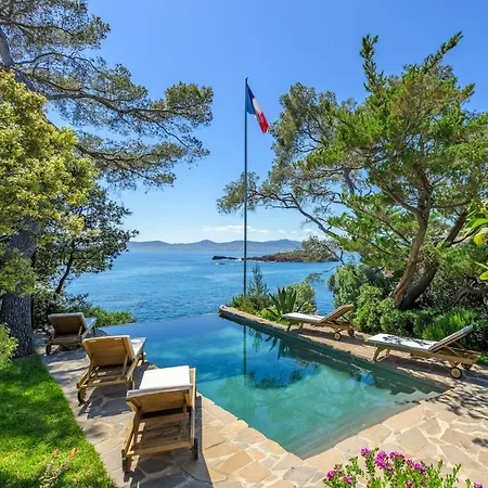Διαμέρισμα Quiet, Beautiful And Stylish House In Saint-raphael *